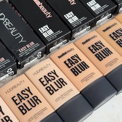 Huda Beauty Easy Blur & Pore-Minimizing Primer