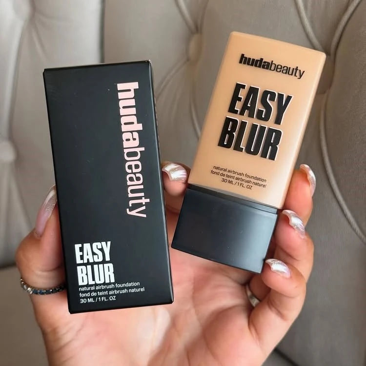Huda Beauty Easy Blur & Pore-Minimizing Primer
